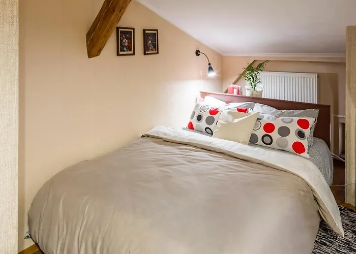 On Svobody Avenue 47 לבוב