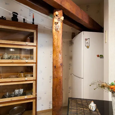 On Svobody Avenue 47 Lägenhet