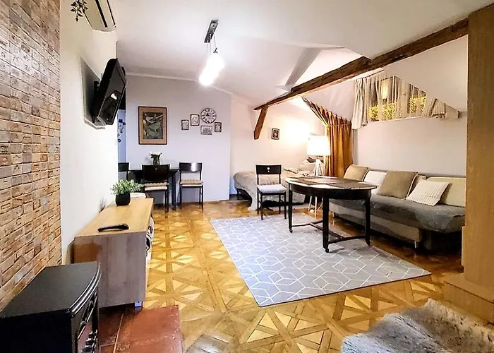 Appartement On Svobody Avenue 47 *